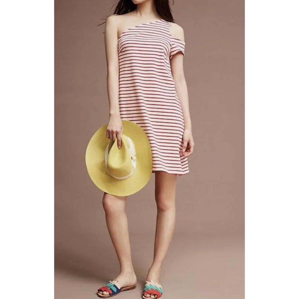 Elegant Off-Shoulder Striped Midi Dress